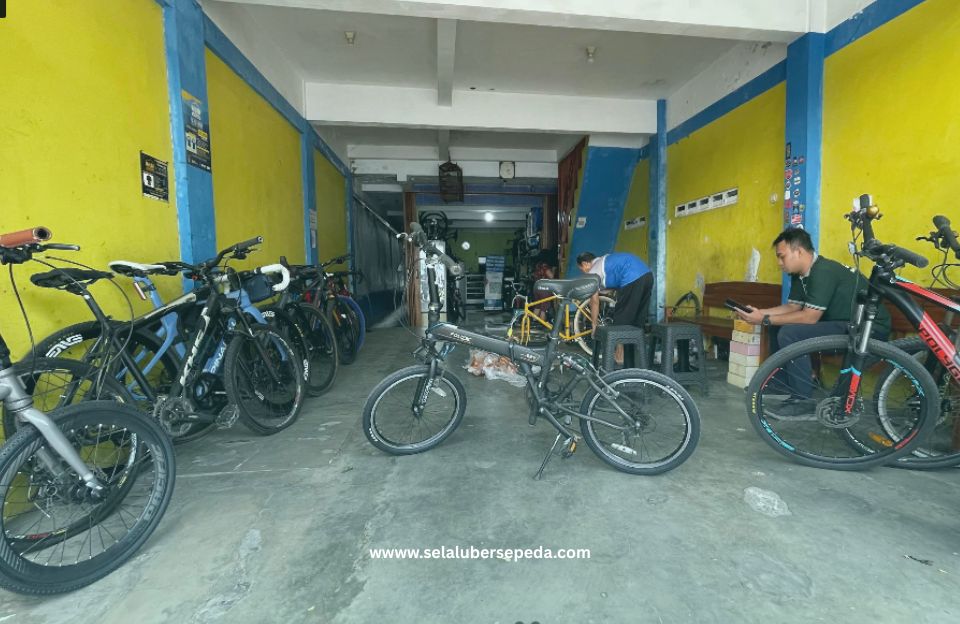 Bengkel Sepeda Jogja - Bengkel Sepeda Pak Sofyan (Yanto Bike)