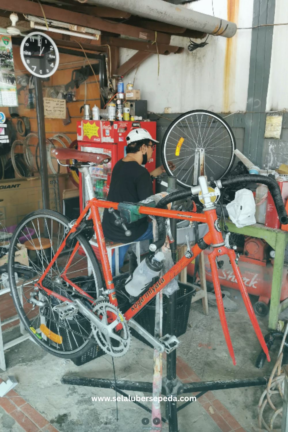 Sunday Bike Shop - Bengkel Sepeda Terdekat
