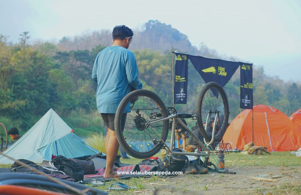 Bike Camp Cycling Hari Ini ke Potrobayan Bike Camp Cycling Hari Ini ke Potrobayan