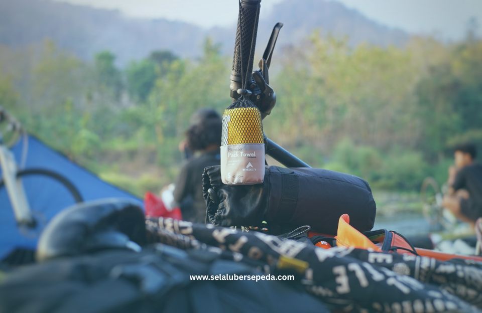 Handuk touring Eiger Handuk touring Eiger
