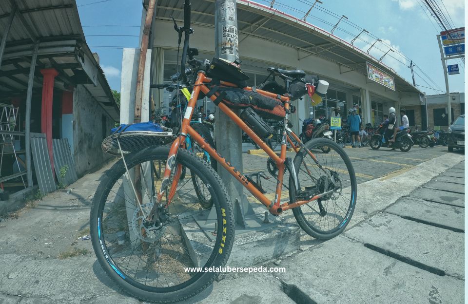 Sepeda Pariwisata - Tall Bike Asui Sepeda Pariwisata - Tall Bike Asui